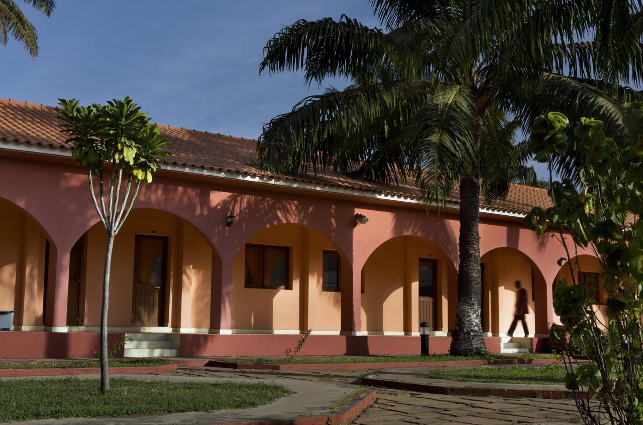 Dunia Hotel Bissau Exteriér fotografie